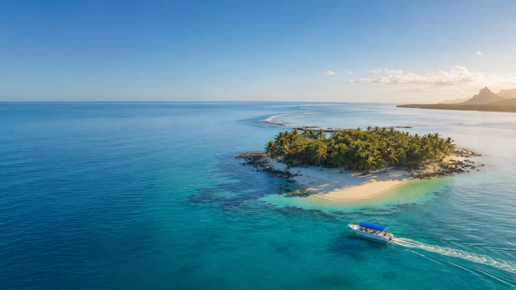 Vue a&eacute;rienne d&rsquo;un &icirc;lot bord&eacute; de sable blanc et d&rsquo;un lagon turquoise &agrave; l&rsquo;&Icirc;le Maurice